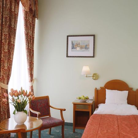 Hotel Pavlov Карлові Вари Номер фото