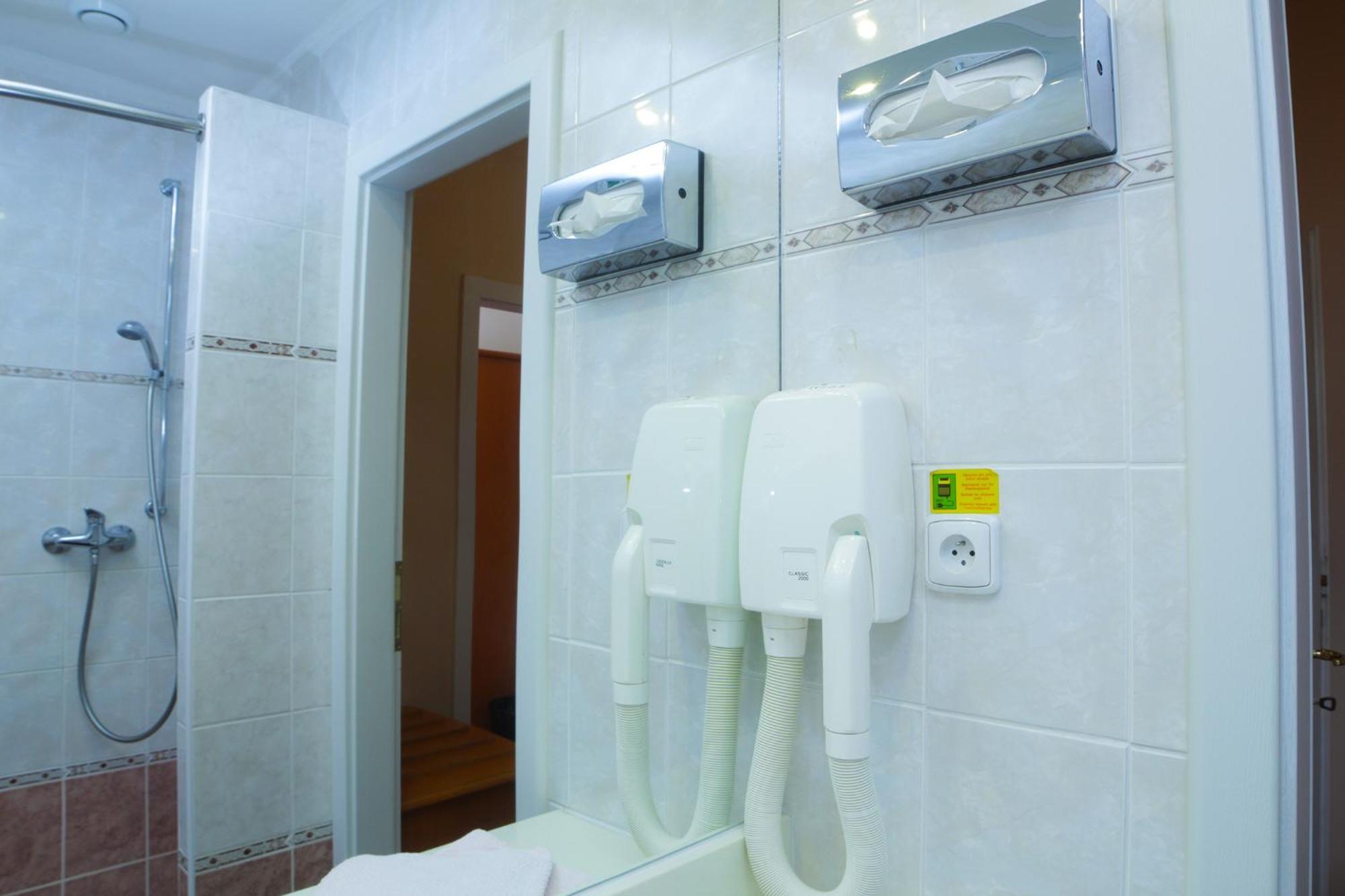 Hotel Pavlov Карлові Вари Екстер'єр фото