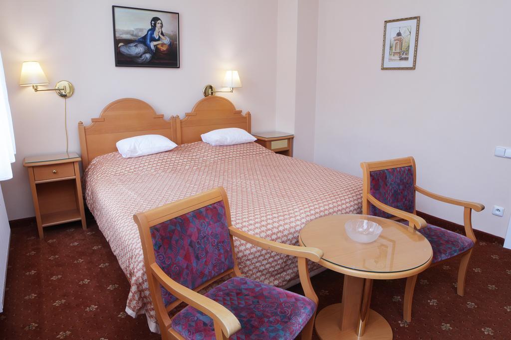 Hotel Pavlov Карлові Вари Екстер'єр фото