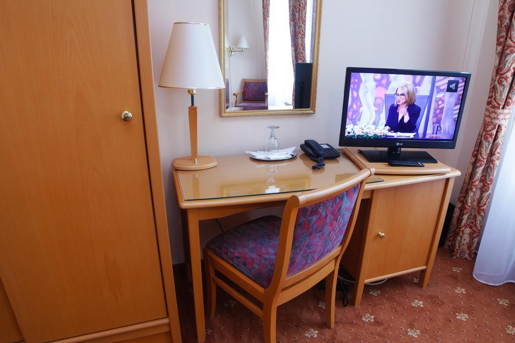 Hotel Pavlov Карлові Вари Екстер'єр фото